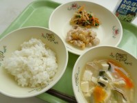 100年フード献立「ゆのすの恵み料理」