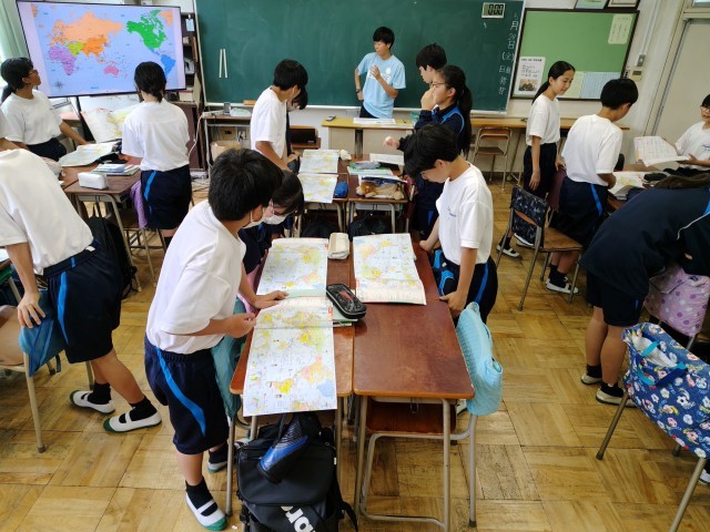 国当てクイズ