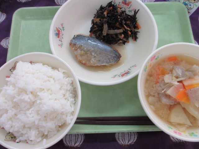 給食