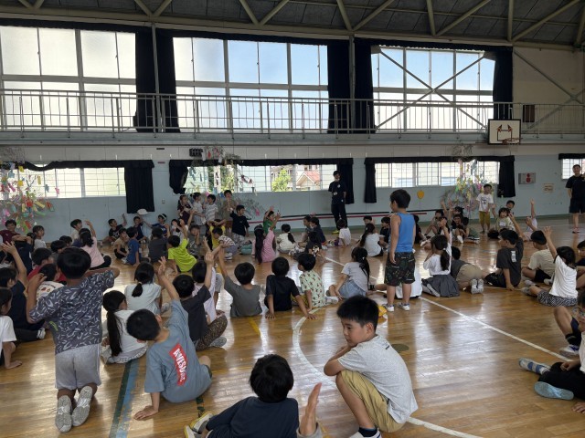 ２年生が考えてくれたクイズを！