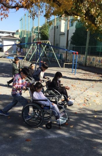 段差を登る体験