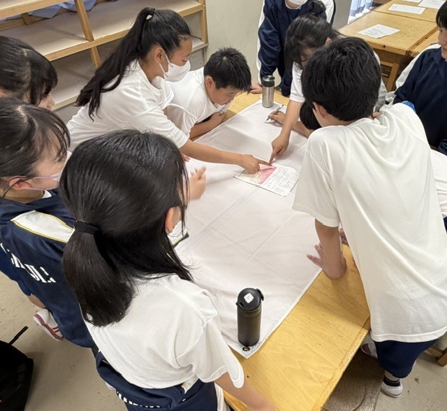 学年旗制作チーム