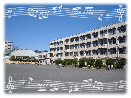 館小学校校舎