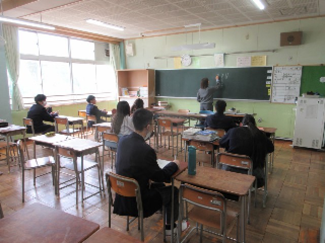 ５組では１学期にある行事を思い浮かべながら自分の目標を立てました。