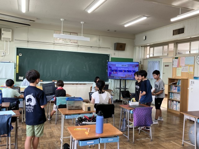 4班